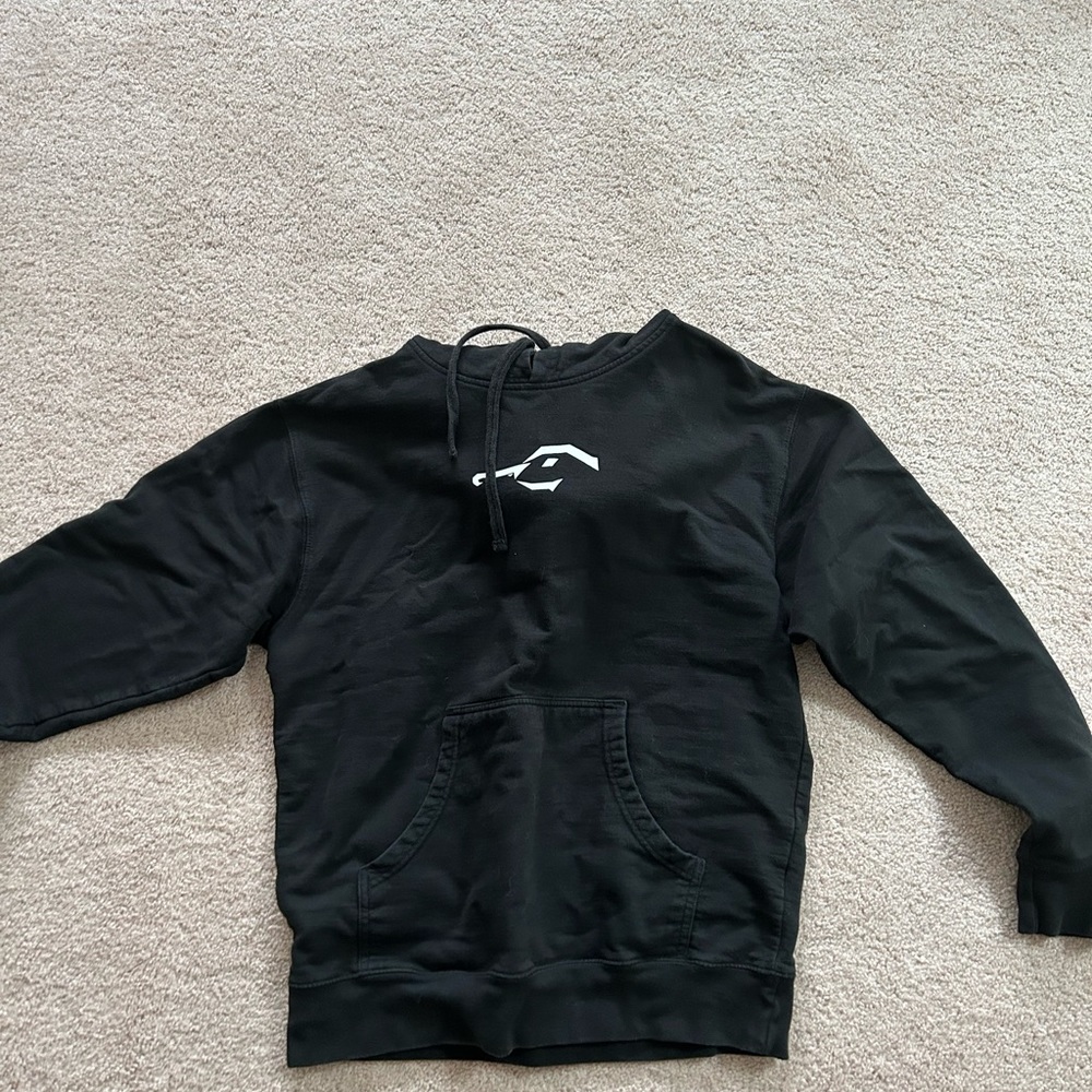 DUX sweatshirt size large